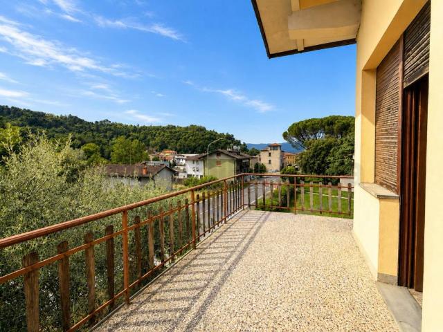 Villa Indipendente in vendita a Bibbiena, Toscana