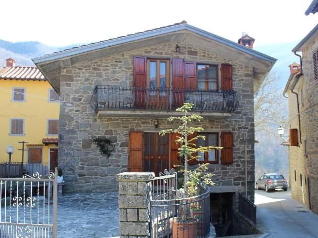 Villa Schiera in vendita a Bibbiena, Toscana