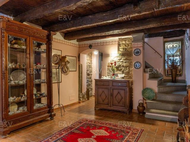 Villa Indipendente in vendita a Bibbiena, Toscana