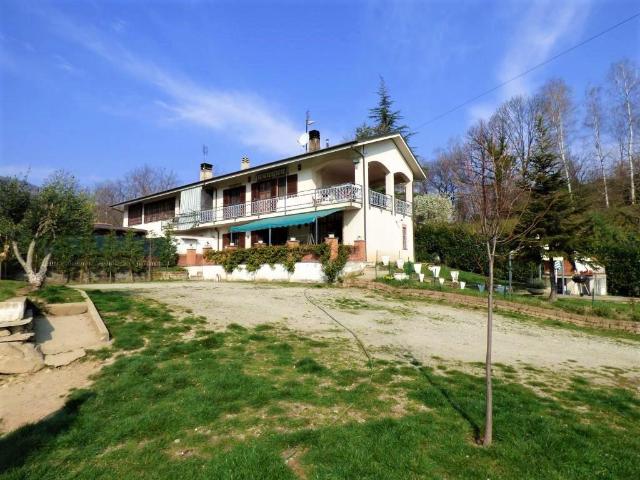 Villa Indipendente in vendita a Famolasco, Piemonte