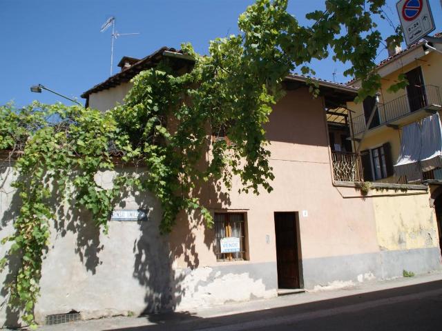 Villa Indipendente in vendita a Piazzo, Biella