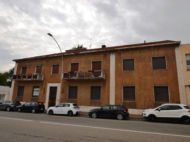 Villa Indipendente in vendita a Piazzo, Piemonte