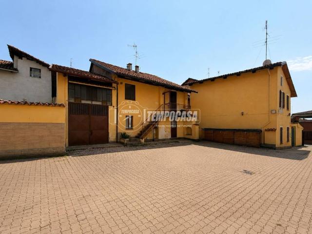 Villa Indipendente in vendita a Piazzo, Piemonte