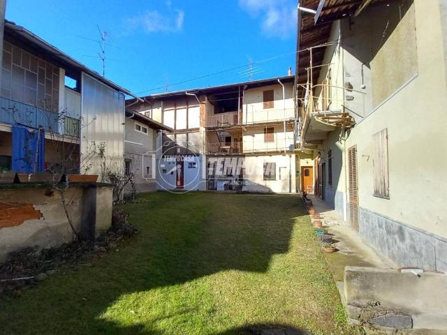 Villa Indipendente in vendita a Piemonte, Biella