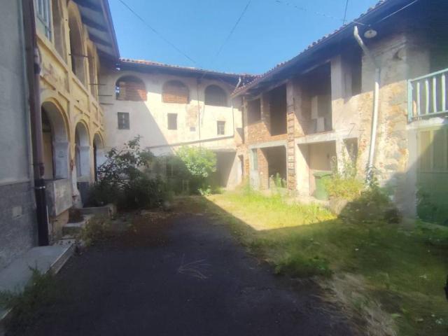 Villa Indipendente in vendita a Vernato, Piemonte