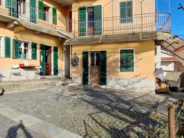Villa Indipendente in vendita a Cavallo, Piemonte
