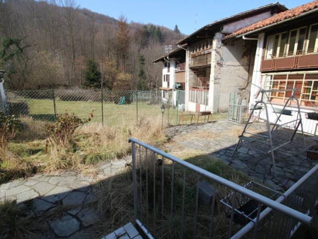 Villa Indipendente in vendita a Favaro di Là, Piemonte