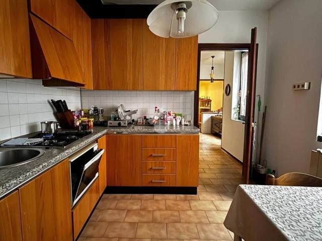 Villa Indipendente in vendita a Comunità montana della valle Camonica, Bienno