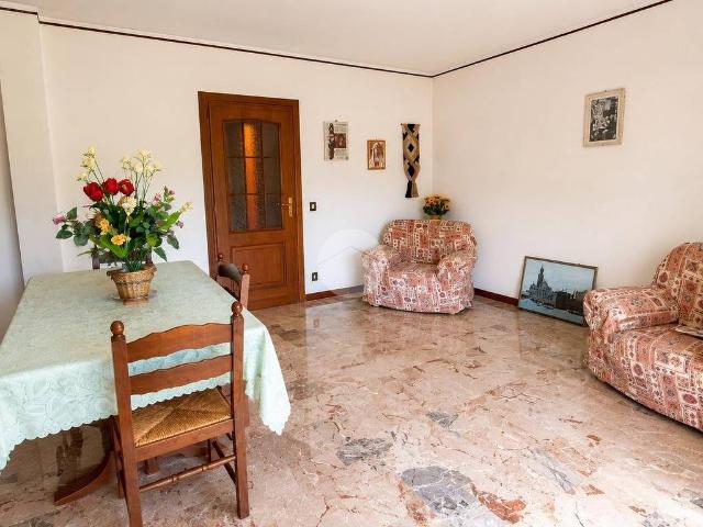 Villa Indipendente in vendita a Comunità montana della valle Camonica, Bienno