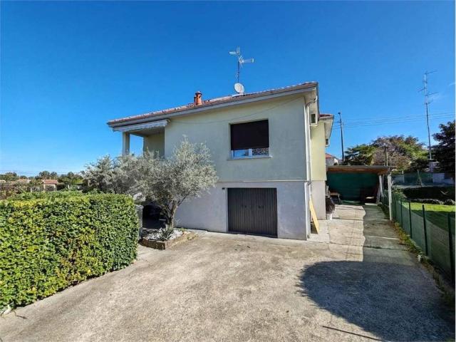 Villa Indipendente in vendita a Monello, Binago