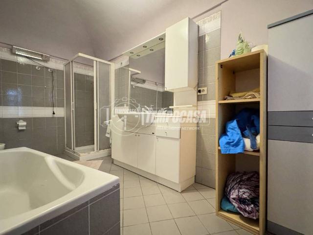 Villa Indipendente in vendita a Piemonte, Biella