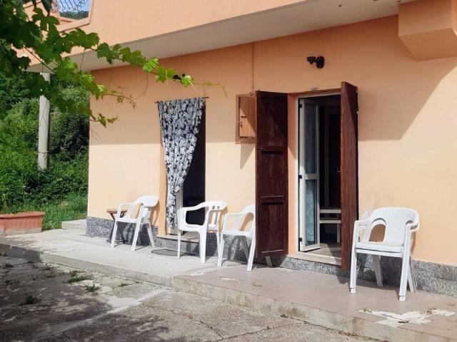 Villa Indipendente in vendita a Bisenti, Abruzzo
