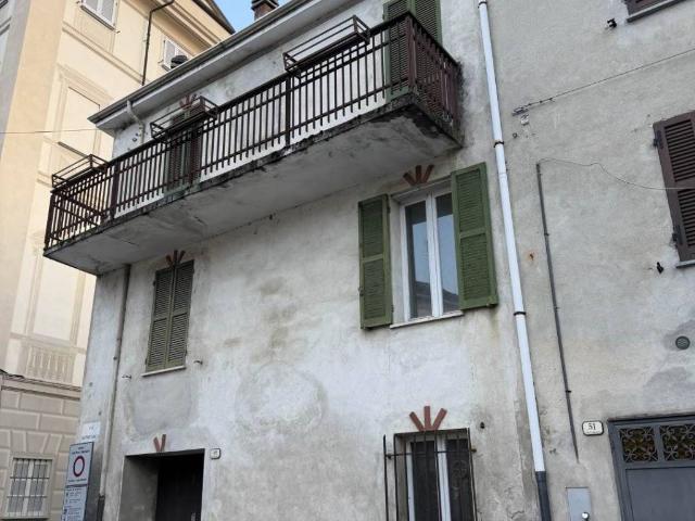 Villa Indipendente in vendita a Piemonte, Alessandria