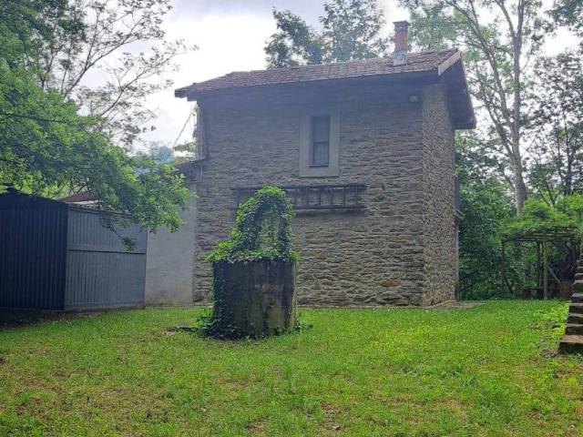 Villa Indipendente in vendita a Piemonte, Alessandria