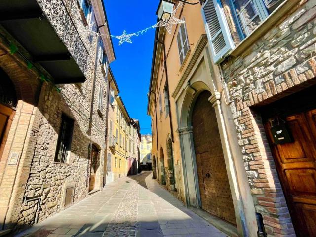 Villa Indipendente in vendita a Bobbio, Reggio Emilia