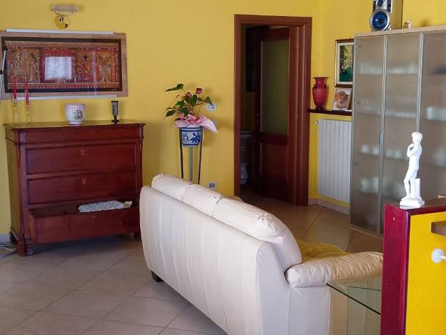 Villa Indipendente in vendita a Piemonte, Novara