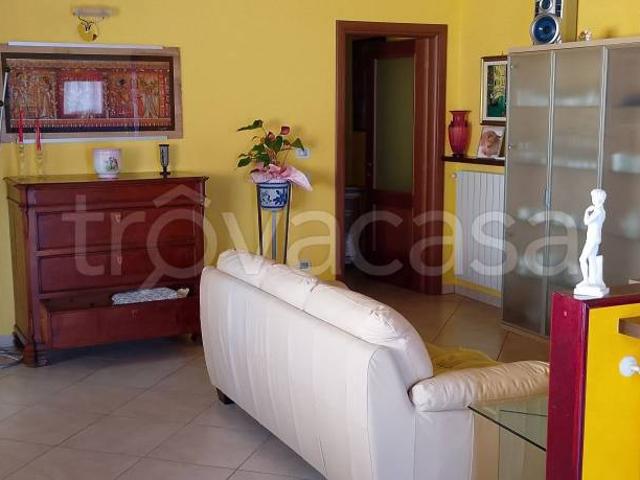Villa Indipendente in vendita a Piemonte, Novara