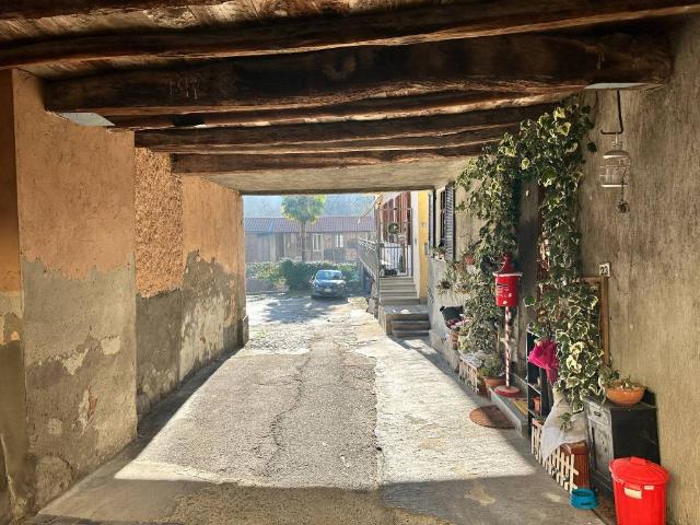 Villa Indipendente in vendita a Bodio Lomnago, Lombardia