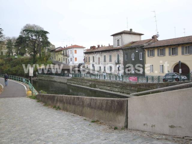 Villa Indipendente in vendita a Boffalora Sopra Ticino, Lombardia