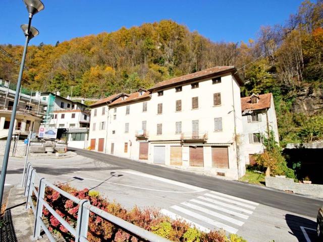 Villa Indipendente in vendita a Piemonte, Verbano-cusio-ossola