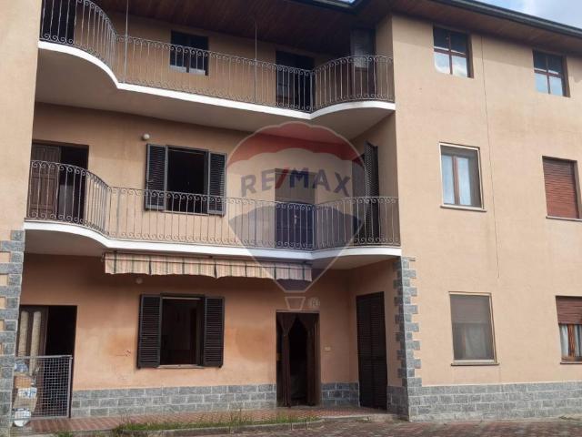 Villa Indipendente in vendita a Piemonte, Novara