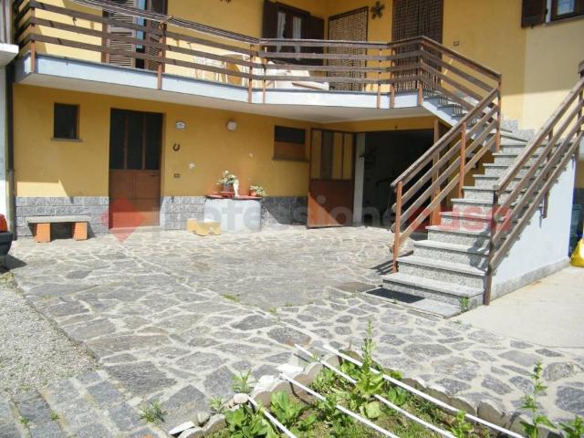 Villa Indipendente in vendita a Arbora, Bogogno