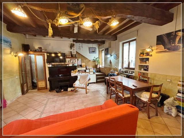 Villa Indipendente in vendita a Ospiate, Bollate