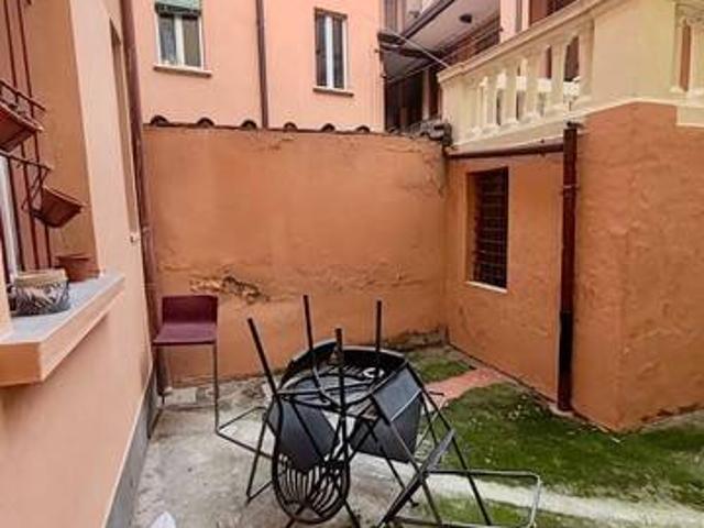 Villa Indipendente in vendita a Santo Stefano, Bologna