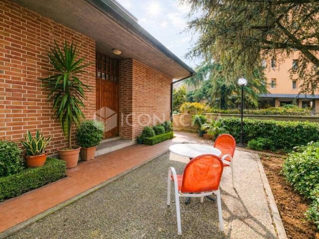 Villa Indipendente in vendita a Quartiere Navile, Bologna