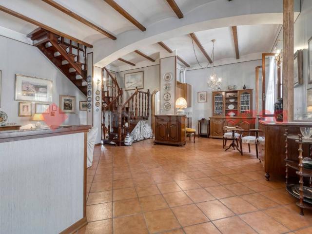 Villa Indipendente in vendita a San Donato-San Vitale, Bologna