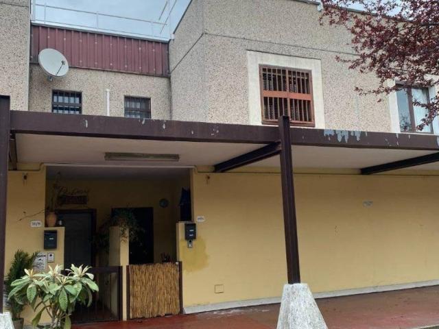 Villa Indipendente in vendita a Quartiere Navile, Bologna