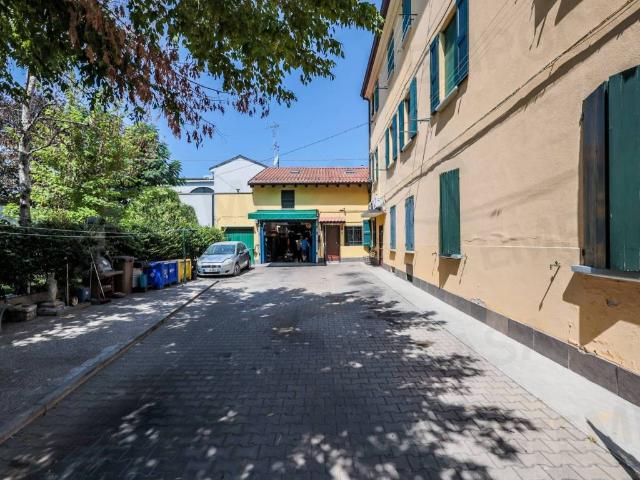 Villa Indipendente in vendita a San Donato-San Vitale, Bologna