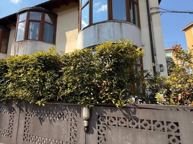 Villa Indipendente in vendita a Casteldebole, Bologna