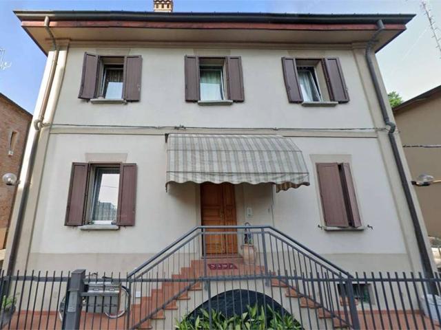 Villa Indipendente in vendita a Quartiere Navile, Bologna