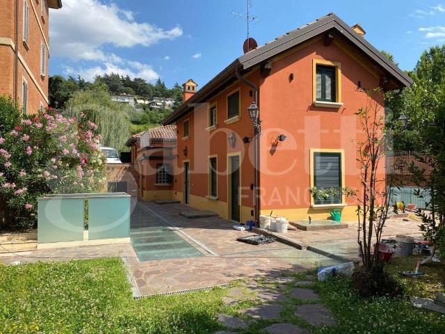 Villa Indipendente in vendita a Porto-Saragozza, Bologna