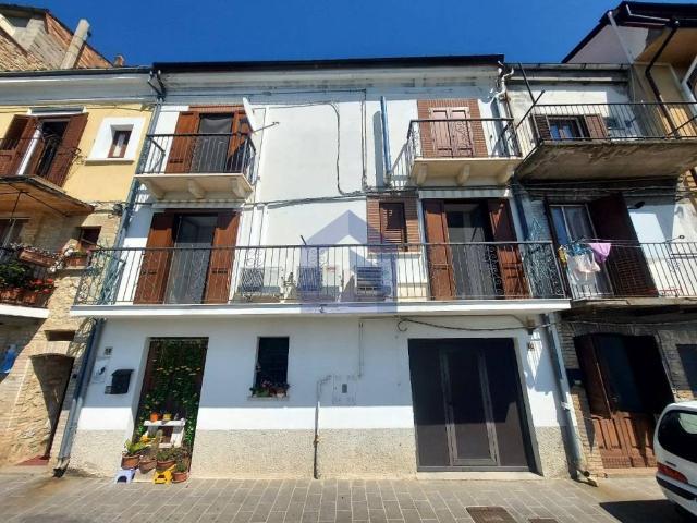 Villa Indipendente in vendita a Bomba, Abruzzo