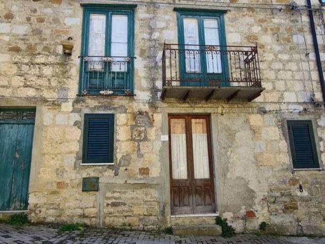 Villa Indipendente in vendita a Bompietro, Sicilia