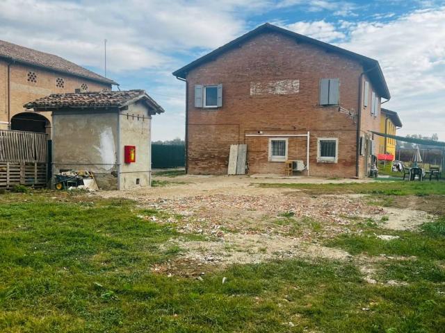 Villa Indipendente in vendita a Unione dei comuni del Sorbara, Bomporto