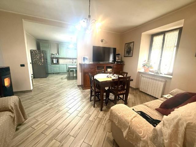 Villa Indipendente in vendita a Bonate Sopra, Lombardia