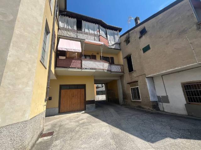 Villa Indipendente in vendita a Bonate Sopra, Lombardia