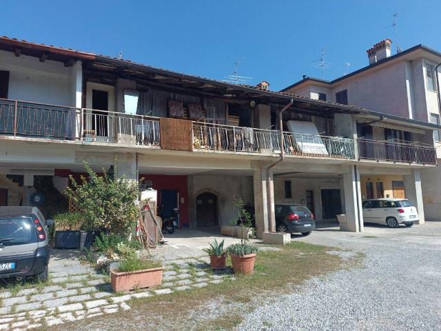 Villa Indipendente in vendita a Bonate Sopra, Lombardia