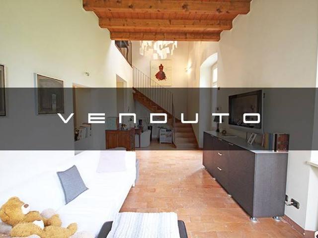 Villa Indipendente in vendita a Bonate Sotto, Lombardia
