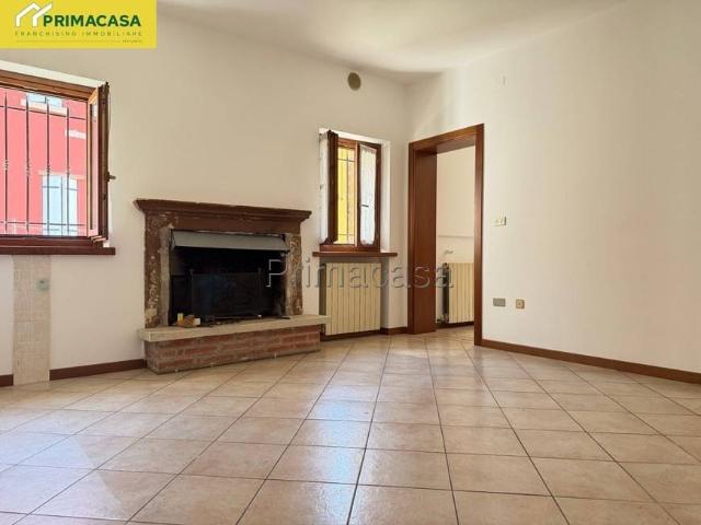 Villa Indipendente in vendita a Bonavigo, Veneto