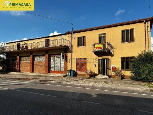 Villa Indipendente in vendita a Bonavigo, Veneto