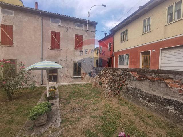 Villa Indipendente in vendita a Unione Alto Ferrarese, Bondeno