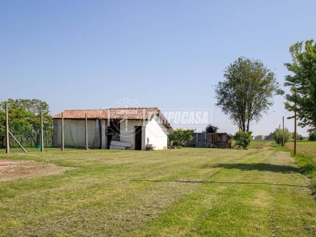 Villa Indipendente in vendita a Unione Alto Ferrarese, Bondeno