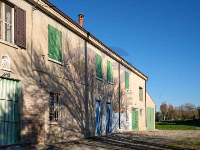 Villa Indipendente in vendita a Unione Alto Ferrarese, Bondeno