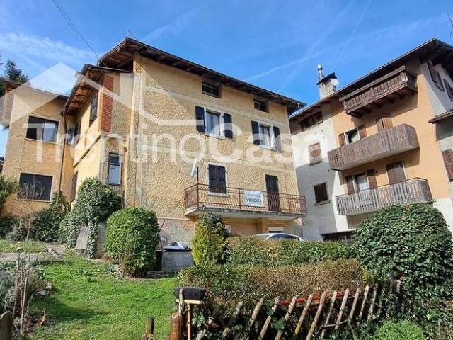 Villa Indipendente in vendita a Comunità delle Giudicarie, Lardaro