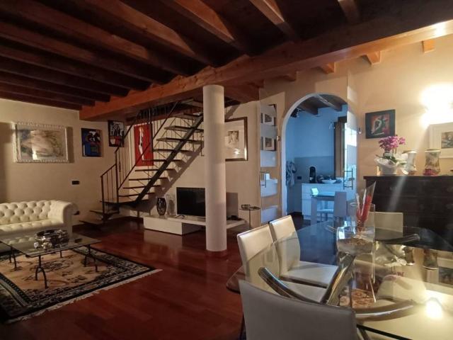 Villa Indipendente in vendita a Bonemerse, Lombardia