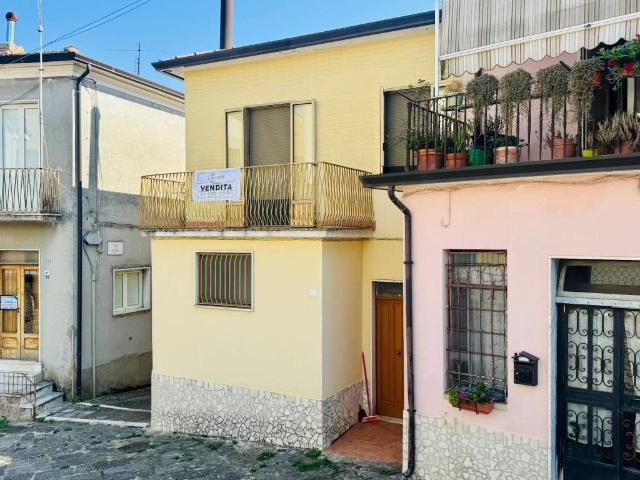 Villa Indipendente in vendita a Terre dell’Ufita, Bonito